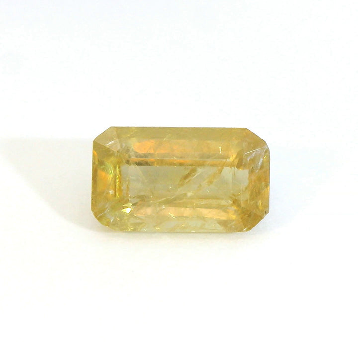 Radiant 2.528ct Pale Yellow Sapphire