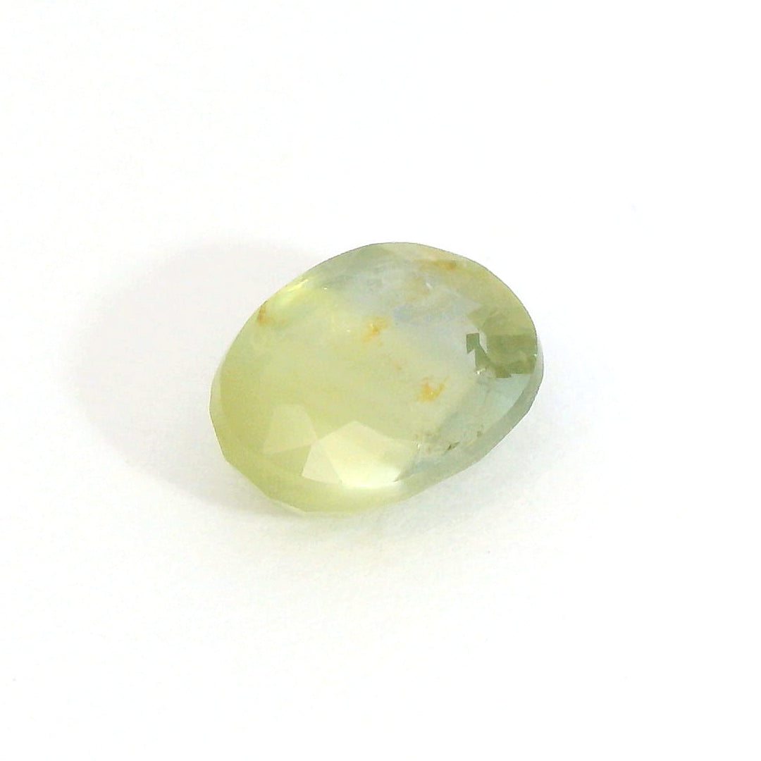 Elegant 1.484ct Oval Yellow-Green Sapphire