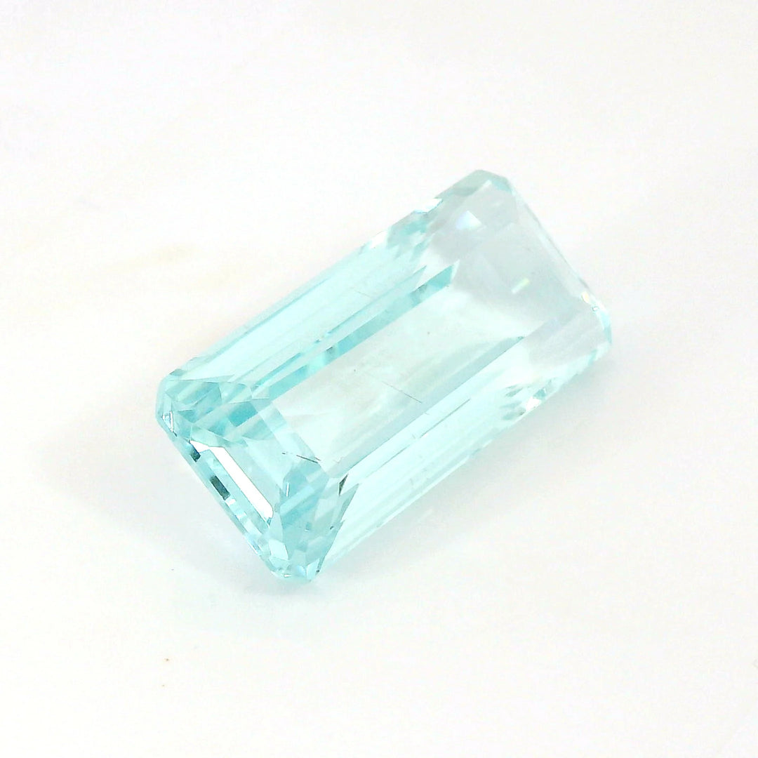 Stunning 19.87ct Baguette Celeste Blue Aquamarine