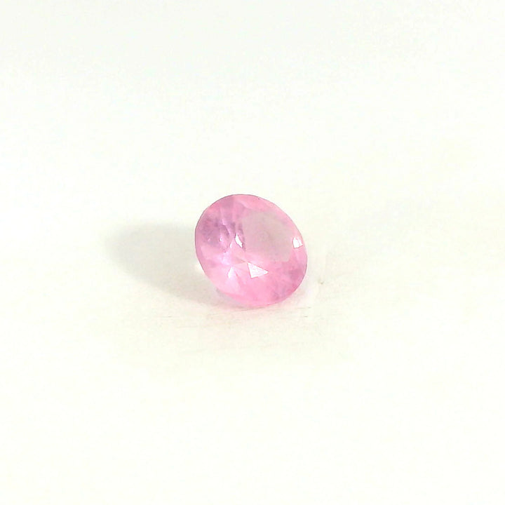 Elegant 0.105ct Round Cut Light Rose Pink Spinel