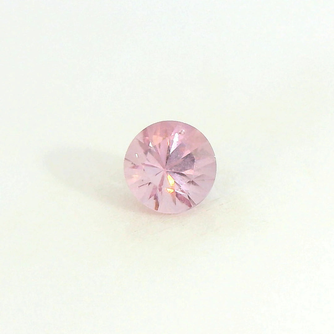 0.183ct Round Cut Light Rose Pink Spinel