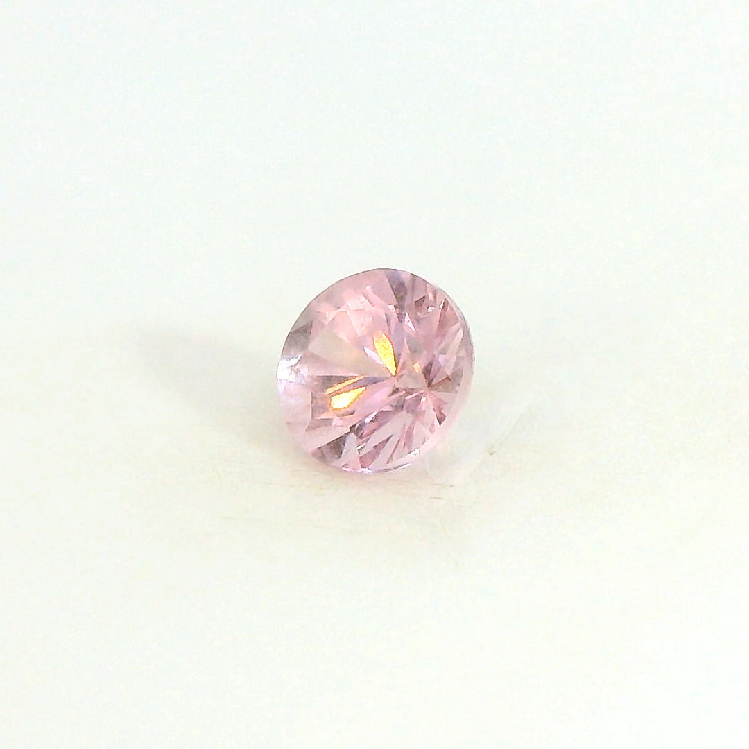 0.183ct Round Cut Light Rose Pink Spinel