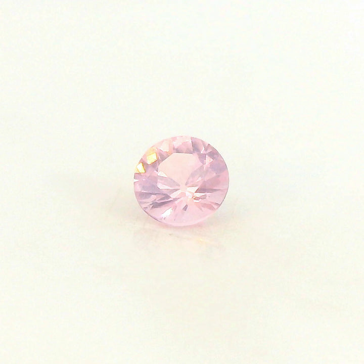 Elegant 0.189ct Round Cut Light Pink Spinel