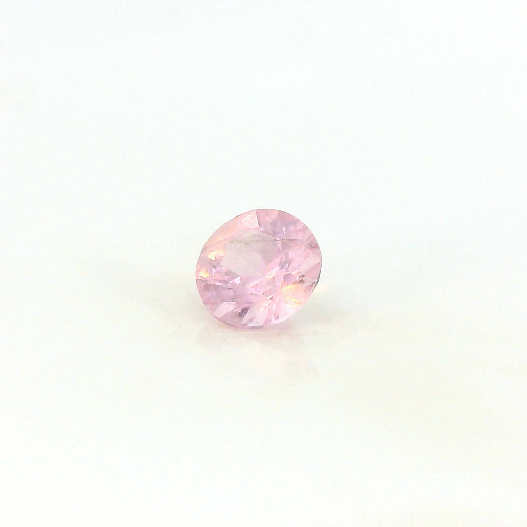 Elegant 0.242ct Round Cut Pale Pink Spinel