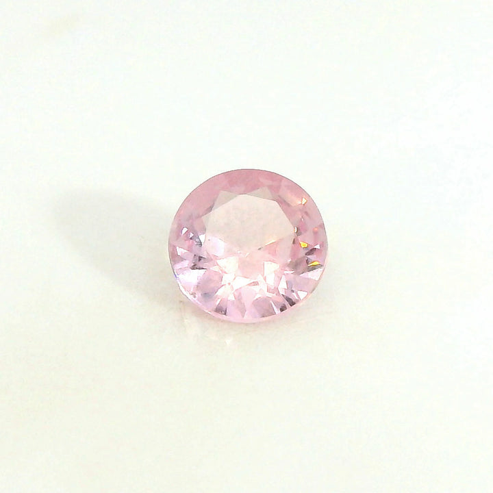 Elegant 0.328ct Round Cut Light Pink Spinel