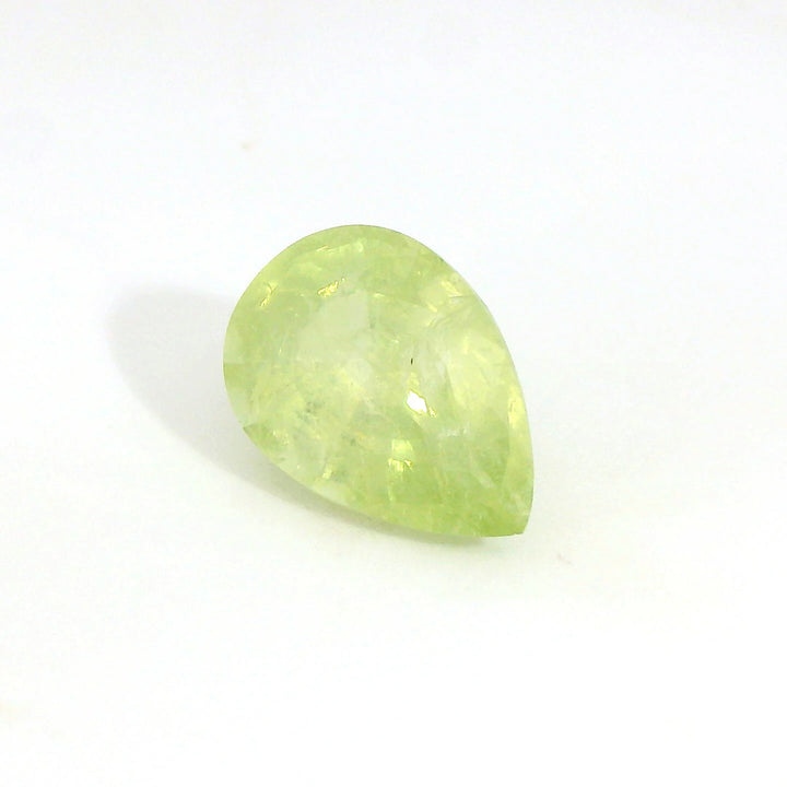 Elegant 3.92ct Pear-Shaped Apple Green Sapphire