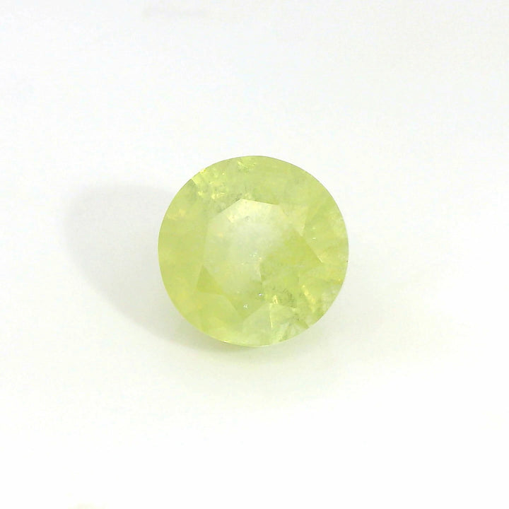 Elegant 2.76ct Pear-Shaped Green-Yellow Sapphire