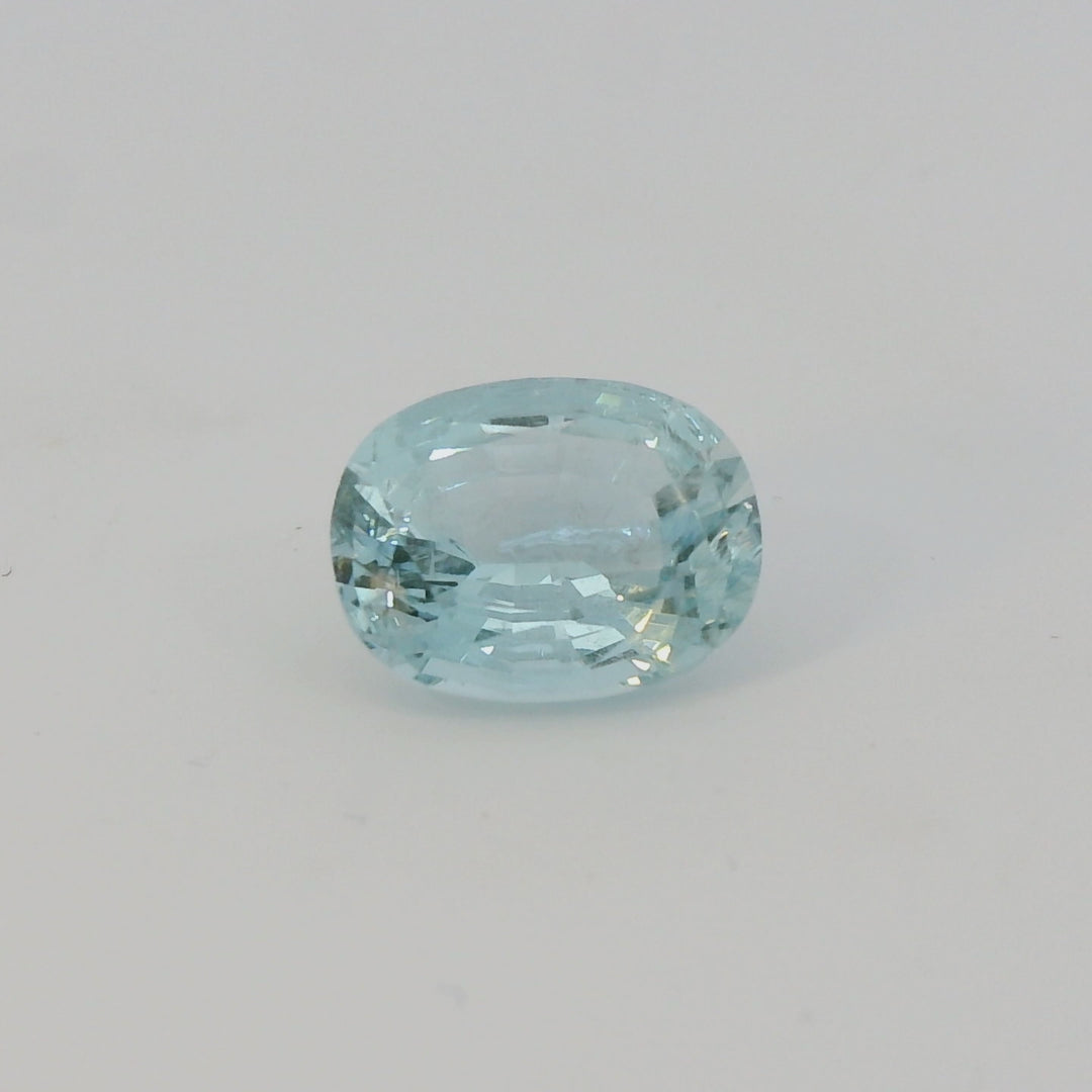 2.43ct Oval Shape Vivid Greenish Blue Aquamarine