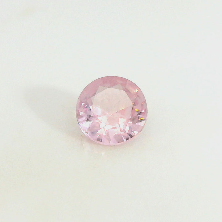 Elegant 0.328ct Round Cut Light Pink Spinel