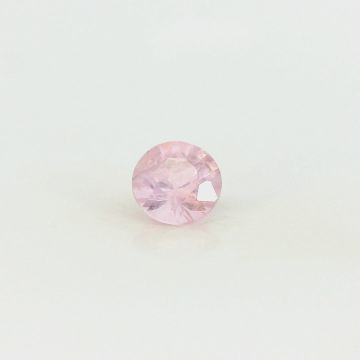 Elegant 0.242ct Round Cut Pale Pink Spinel